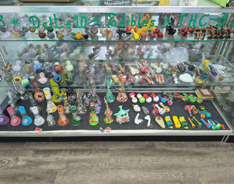 paraphernalia_the_green_leaf_828_dispensary_franklin_north_carolina paraphernalia_the_green_leaf_828_dispensary_franklin_north_carolina